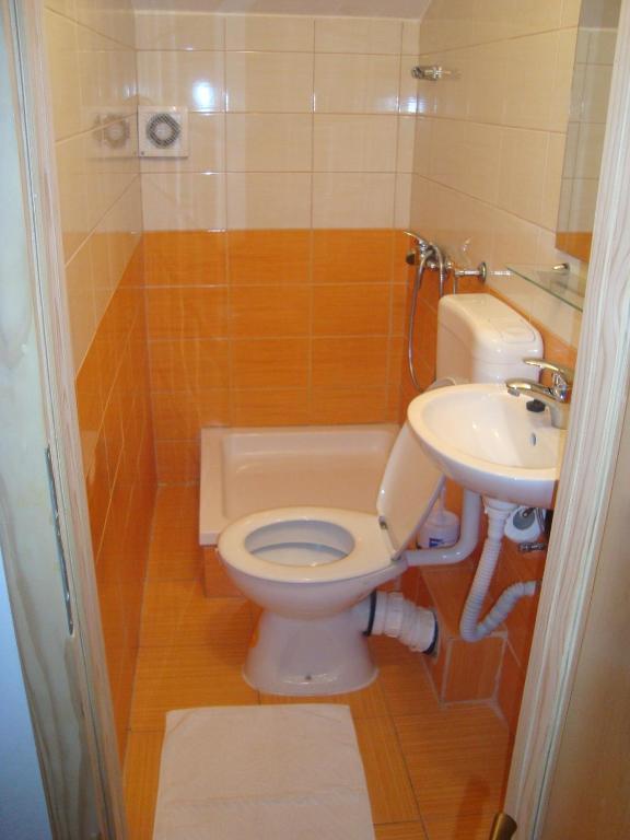 Hotel Pansion Ljubica Međugorje Esterno foto